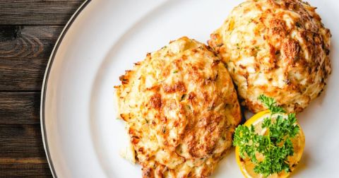 These 14 Restaurants Serve The Best Crab Cakes In Maryland