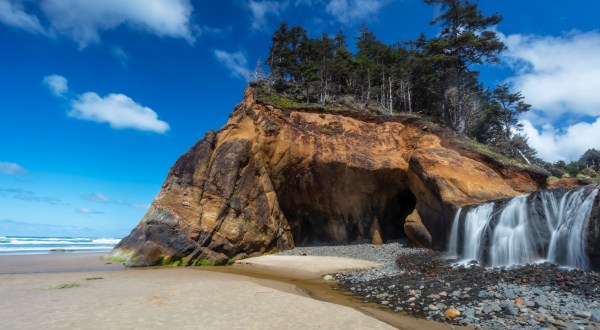 18 Best Hikes in Oregon: The Top-Rated Hiking Trails to Visit in 2023