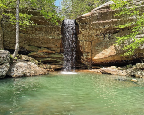 This Hidden Swimming Hole With A Waterfall In Illinois Is A Stellar Summer Adventure