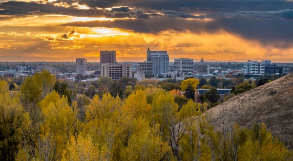 From Dawn To Dusk, Here’s The Perfect Overnight Adventure In Boise, Idaho