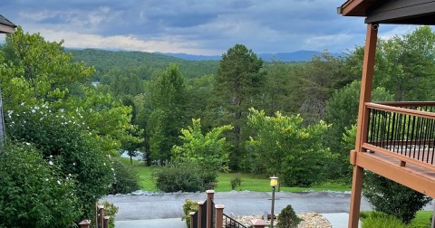 Butterfly Ridge Mountain Retreat In Upstate South Carolina Is The Ultimate Getaway