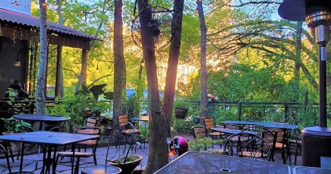 This Hidden Gem Restaurant In Arkansas Is The Most Enchanting Place To Eat