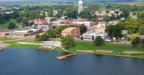 You'd Be Surprised To Learn That Lake Village, Arkansas Is One Of The Country's Best Small Lakeside Towns