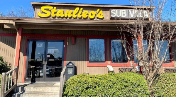 Anything And Everything Goes On A Sandwich At Stanlieo’s Sub Villa In Alabama