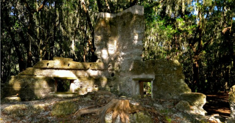 These 15 Haunted Places In South Carolina Will Surely Terrify You