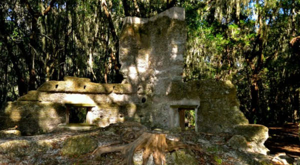 These 15 Haunted Places In South Carolina Will Surely Terrify You