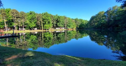 With A Mini Golf Course A Swimming Pool And A Fishing Pond, This RV Campground In North Carolina Is A Dream Come True
