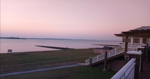 This Pristine Inland Beach In Maryland Will Make You Swear You're On The Coast