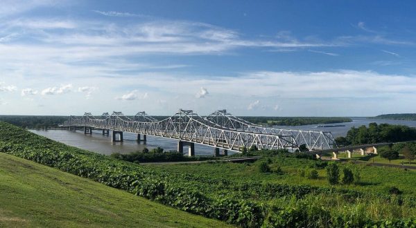 Do Not Do These 5 Touristy Things In Mississippi. Here’s What To Do Instead.