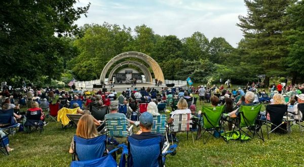 Dig Into Tasty Treats From Food Trucks At This Summer Concert Series In Delaware