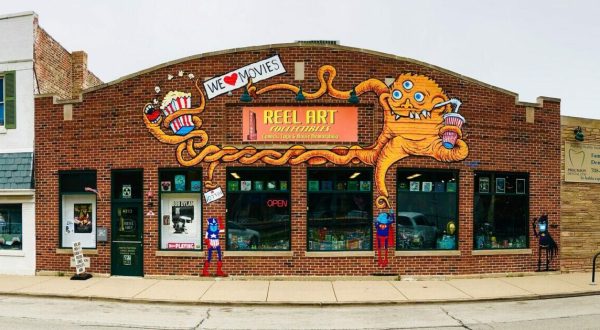 This Funky, Massive Illinois Store Has Been Selling Pop Culture Collectibles For More Than 20 Years