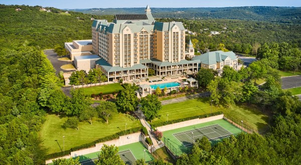 One Of The Best Hotels In The Entire World Is In Missouri And You’ll Never Forget Your Stay
