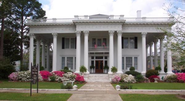 This Tour Of The Oldest Homes In Alabama Belongs On Every History Lover’s Bucket List