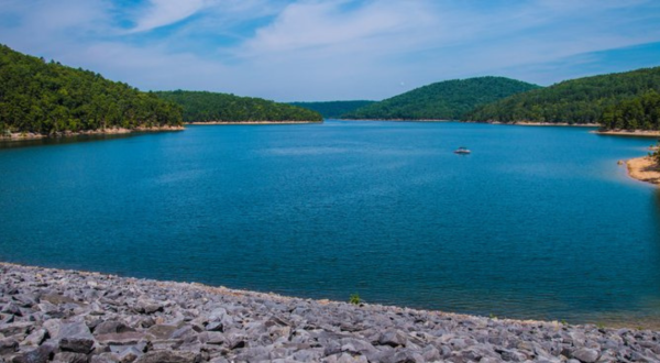 The 5 Diamond Lakes Of Arkansas Are Picture Perfect And You Need To Visit