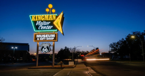 The Coolest Visitor Center In Arizona Has A Route 66 Museum And Gift Shop