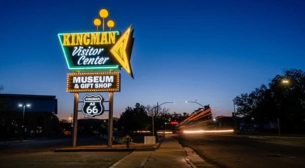 The Coolest Visitor Center In Arizona Has A Route 66 Museum And Gift Shop
