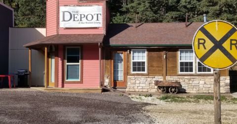 This Charming Apartment Is The Best Home Base For Your Adventures In Historic Deadwood South Dakota