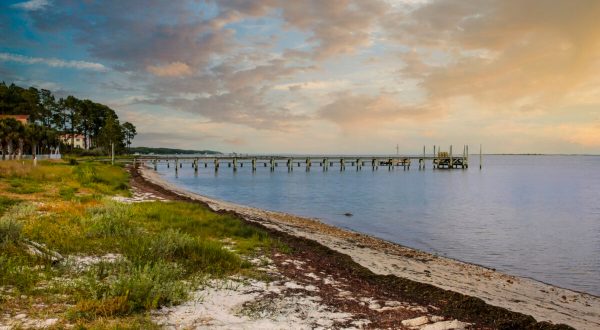 The Scenic Drive In Florida That Runs Straight Through The Charming Small Town Of Carrabelle