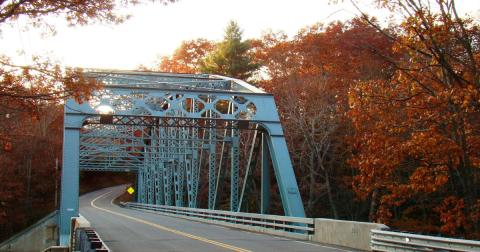 The Scenic Drive In Connecticut That Runs Straight Through The Charming Small Town Of Canterbury