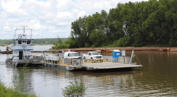 Most People Have No Idea This Historic $5 Ferry In Missouri Even Exists