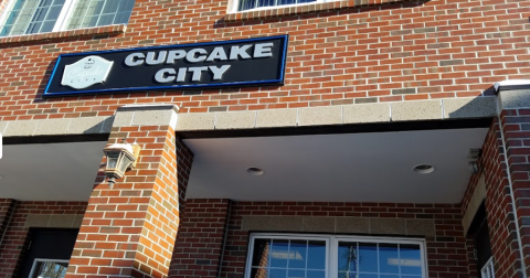 Locals Can't Get Enough Of The Cupcakes At This Scrumptious Bakery In Massachusetts