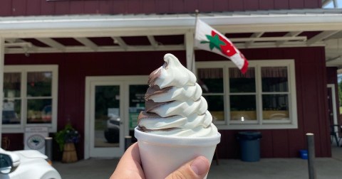South Carolina's Springs Farm Serves Homemade Soft Serve Ice Cream Galore