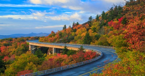 Here Are The Best Times And Places To View Fall Foliage Across The United States In 2023