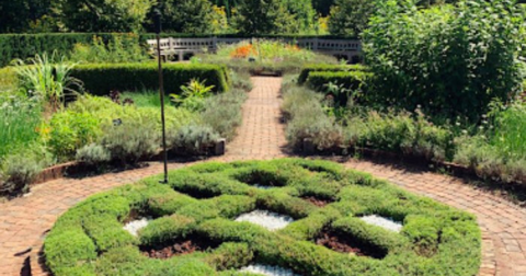 The Entire Family Will Love This 700-Acre Botanical Garden In Michigan
