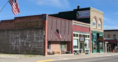 One Of The Best Restaurants In Montana Is Hiding In This Small Montana Town