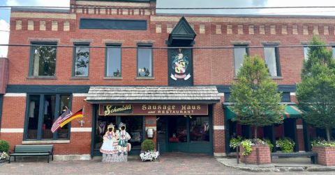 Spend A Delightful Day Dining And Shopping At Two Historic Landmarks In Charming German Village, Ohio