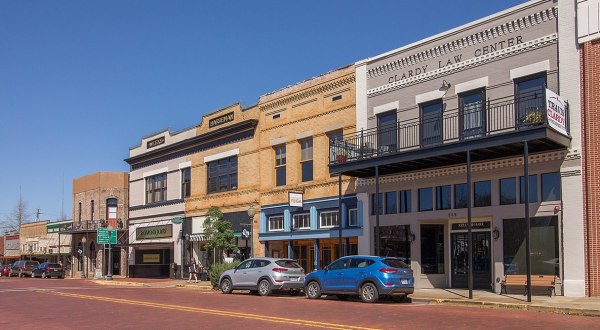 The Most Charming College Town In Texas Is Home To Delicious Dining, Shopping, And More