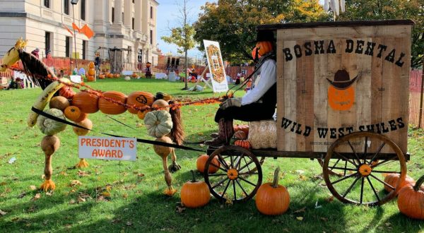 The 7 Best Fall Festivals In Illinois For 2023 Will Put You In The Autumnal Spirit