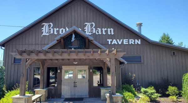 Housed In A Restored Cattle Barn, Brown Barn Tavern Is A Rustic, All-American Gastropub In Ohio