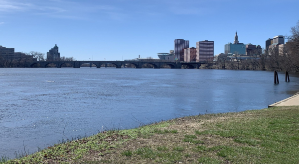 With Its Waterfront Cityscape Views, You’ll Love Riverside Park’s Riverview Trail In Connecticut