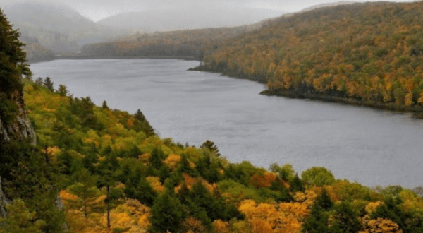 Here Are The Best Times And Places To View Michigan’s Fall Foliage In 2023