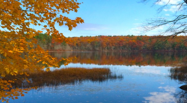 The Under-The-Radar Destination In Rhode Island With The Most Beautiful Fall Foliage In The State
