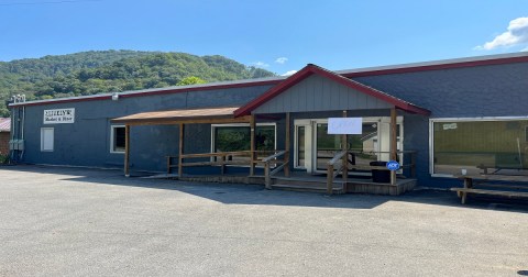 The Brand New Restaurant In West Virginia That Locals Can't Get Enough Of