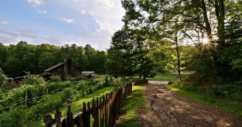 Take A Stroll Through West Virginia's Past At This Working Pioneer Farm