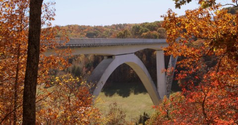 The National Park Where You Can View The Best Fall Foliage In Tennessee