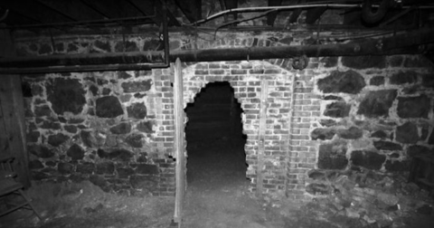 The Haunted Ghost Tour In Oregon Is A Paranormal Experience Like No Other