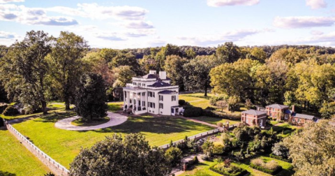 Take A Stroll Through Virginia's Past At This Historic Home And Gardens
