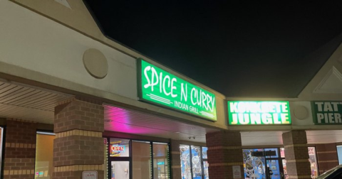 The Traditional Lunch Box From Spice N Curry Restaurant In Maryland Has So Much It Could Feed An Entire Family