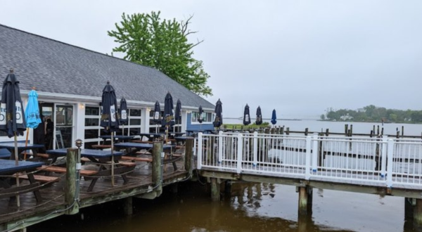 The Best Seafood Restaurant In Maryland Is Hiding At The End Of A Peninsula, But It’s So Worth The Effort