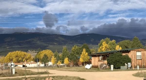 This Little-Known Scenic Spot In New Mexico That Comes Alive With Color Come Fall