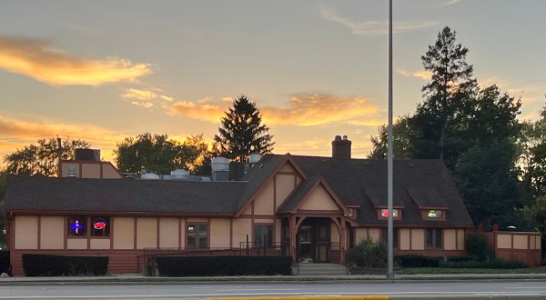 People Travel Across Illinois Just To Eat At This Hidden Gem Restaurant