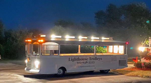 This Haunted Trolley In Georgia Will Give You Goosebumps