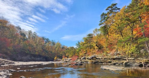 The 1.4-Mile Little River Canyon Trail Leads Hikers To The Most Spectacular Fall Foliage In Alabama