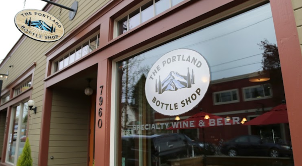 The Best Place To Buy Wine In Oregon Is Also A Superb Spot For Lunch Or Dinner