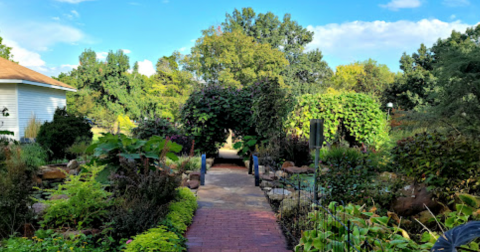 Take A Stroll Through Oklahoma's Past At This Historic Home And Gardens