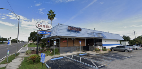 The Small-Town Florida Diner Where Locals Catch Up Over Breakfast Platters & Homemade Pie